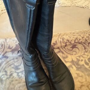 BOC Black Lace Up Boots with Classic Design